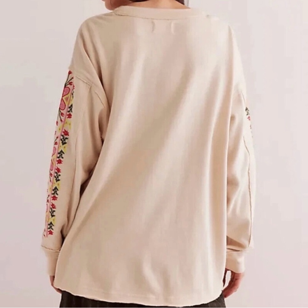 Free People All My Heart Embroidered Tee Size We The Free - Picture 4 of 14